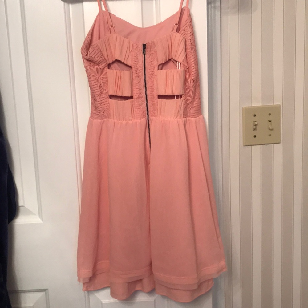 Pink spring dress - Picture 2 of 2